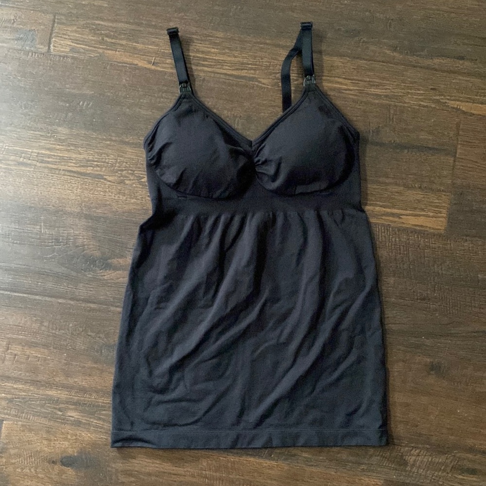 Bravado! Basics Size large body shaper/breast feeding top